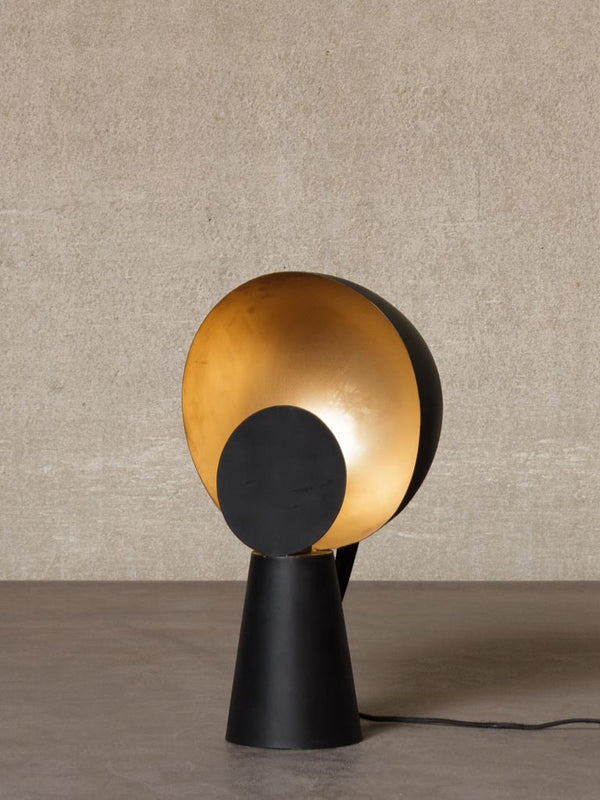 Hide & Seek Table lamp