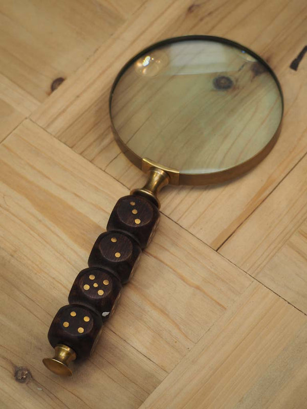 Wooden Dice Magnifier